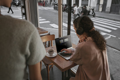 HP EliteBook 6 G1i AI PC Wolf Pro Security Edition, Intel Core Ultra 7, 2 GHz, 40,6 cm (16"), 1920 x 1200 Pixels, 16 GB, 512 GB