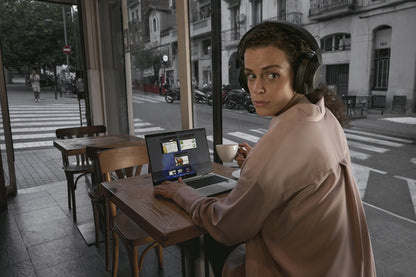 HP EliteBook 6 G1i AI PC Wolf Pro Security Edition, Intel Core Ultra 7, 2 GHz, 40,6 cm (16"), 1920 x 1200 Pixels, 16 GB, 512 GB